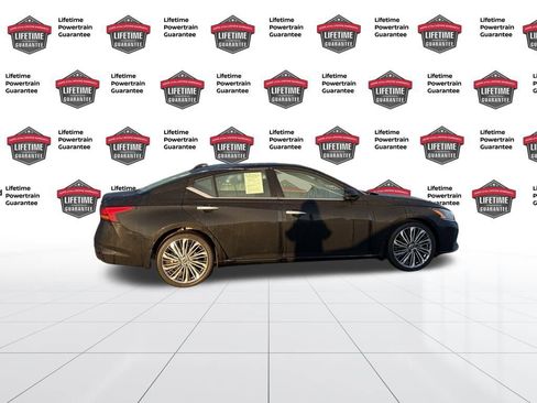 Certified 2024 Nissan Altima 2.5 SL image 7