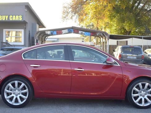 Used 2013 Buick Regal Premium FWD image 9