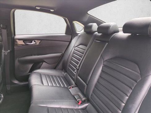 Used 2022 Kia Forte GT-Line w/ GT-Line Premium Package FWD image 22