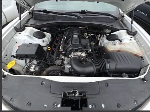 Used 2019 Dodge Charger Police RWD image 5