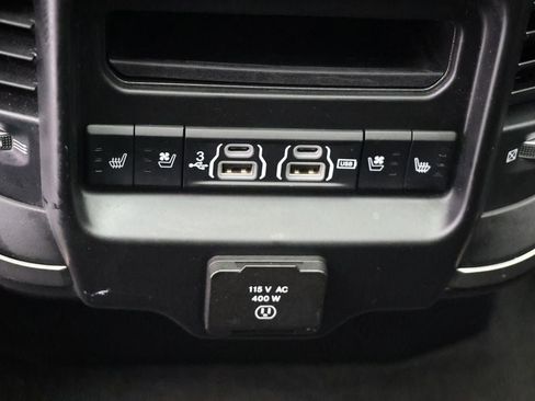 Used 2019 RAM 1500 Limited image 17