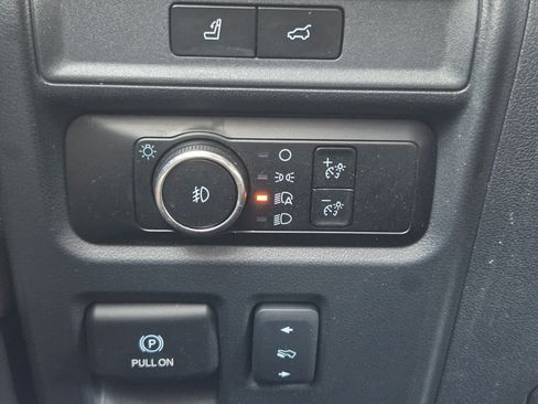 Certified 2023 Ford Expedition Limited RWD image 17