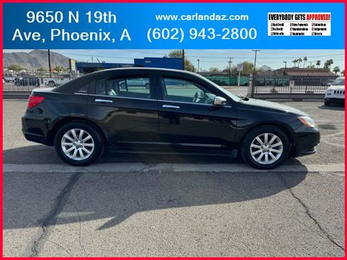 Used 2013 Chrysler 200 Limited image 5