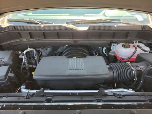 New 2026 Chevrolet Silverado 1500 LT w/ Z71 Off-Road Package AWD/4WD image 13