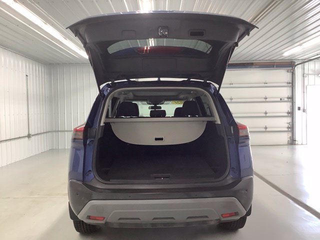 Used 2021 Nissan Rogue SV AWD/4WD image 5