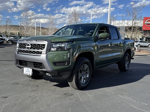 New 2026 Nissan Frontier SV w/ All-Weather Content Package AWD/4WD image 4