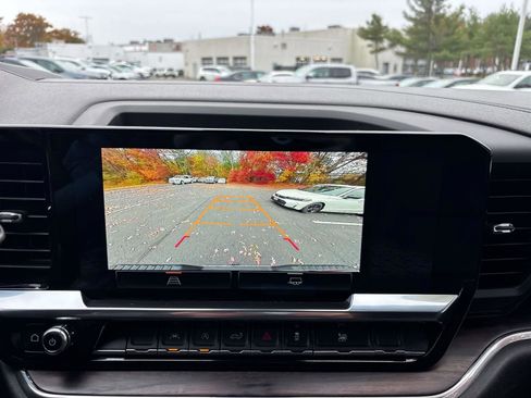 Used 2024 GMC Sierra 1500 SLT image 24