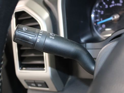 Used 2022 Ford F250 Lariat w/ Lariat Ultimate Package image 39