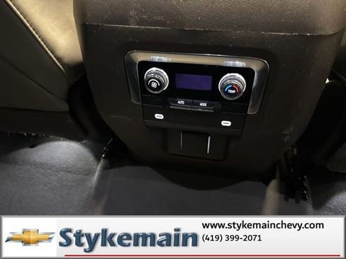 Used 2023 GMC Yukon SLT w/ Max Trailering Package image 23