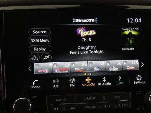 Used 2022 Nissan Titan Platinum Reserve w/ Moonroof Package image 17