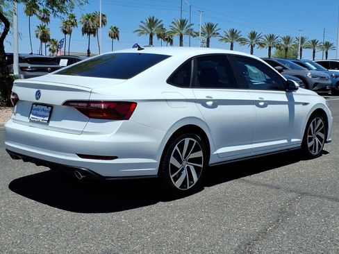Used 2019 Volkswagen Jetta GLI FWD image 7