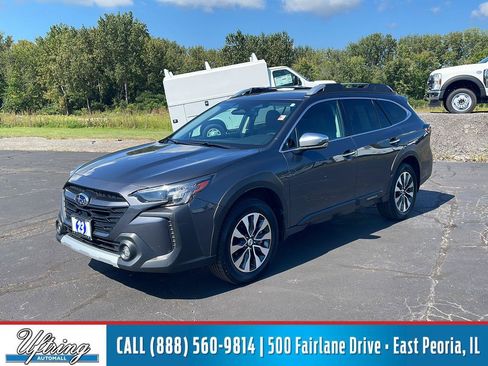 Used 2023 Subaru Outback Touring AWD/4WD image 1