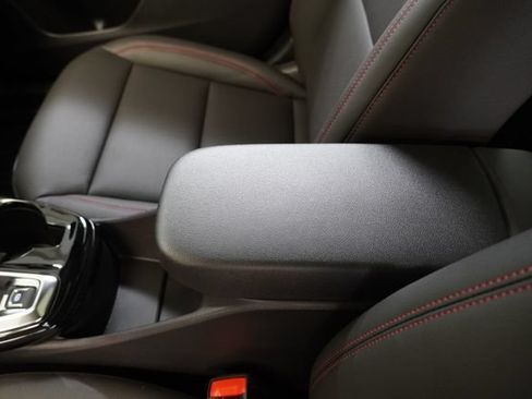 New 2026 Chevrolet Trax RS w/ Sunroof Package FWD image 22