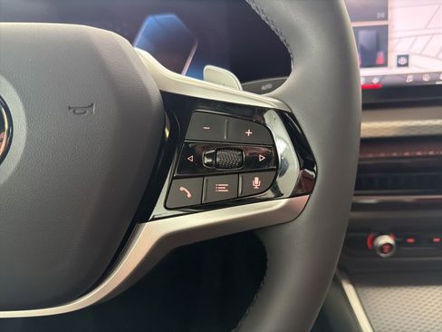 Used 2025 BMW 330i xDrive Sedan w/ M Sport Package image 20