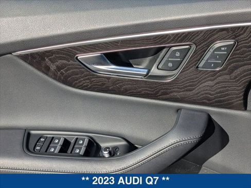 Used 2023 Audi Q7 3.0T Prestige image 11