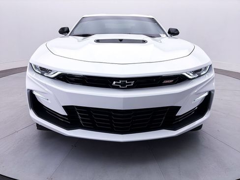 Used 2020 Chevrolet Camaro SS RWD image 10