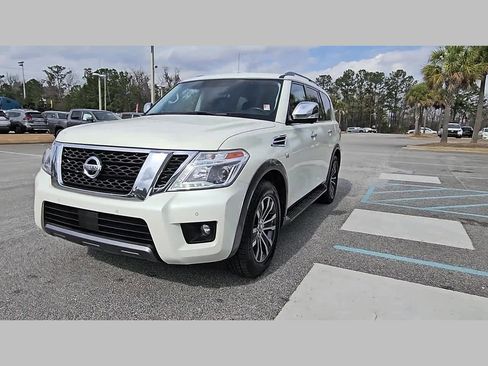 Used 2020 Nissan Armada SL w/ Premium Package image 22