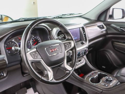 Used 2023 GMC Acadia SLT FWD image 23