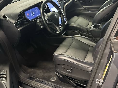 Used 2017 Tesla Model X 100D image 5