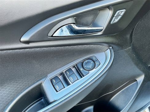 Used 2024 Chevrolet Malibu RS image 18