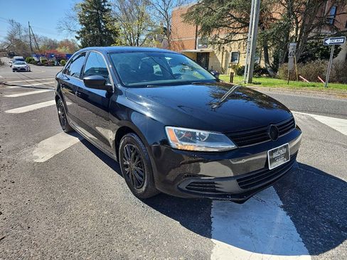 Used 2014 Volkswagen Jetta S FWD image 3