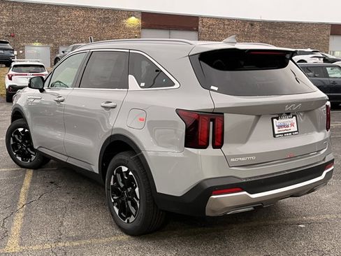 New 2026 Kia Sorento S image 8