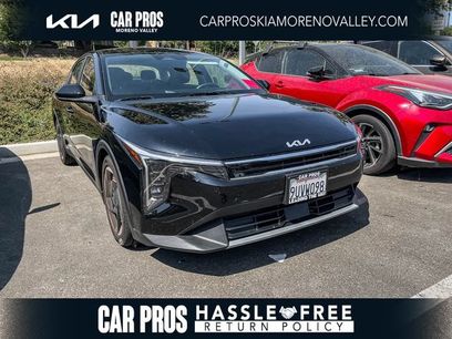 Certified 2025 Kia K4 EX