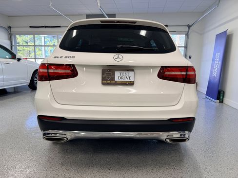 Used 2017 Mercedes-Benz GLC 300 image 7
