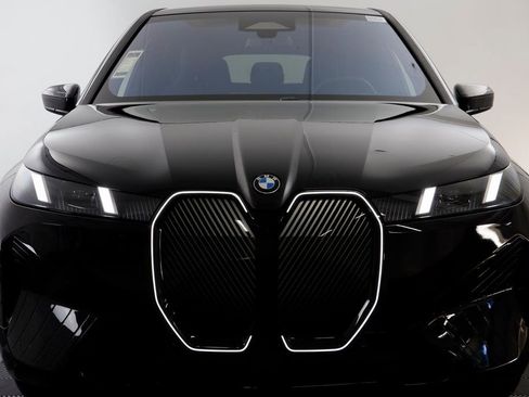 New 2026 BMW iX xDrive60 w/ Premium Package AWD/4WD image 23
