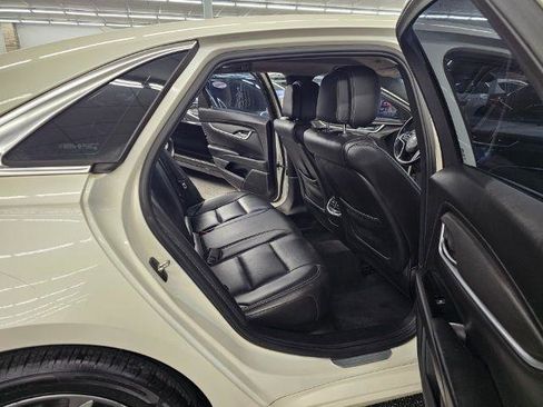 Used 2013 Cadillac XTS FWD image 28