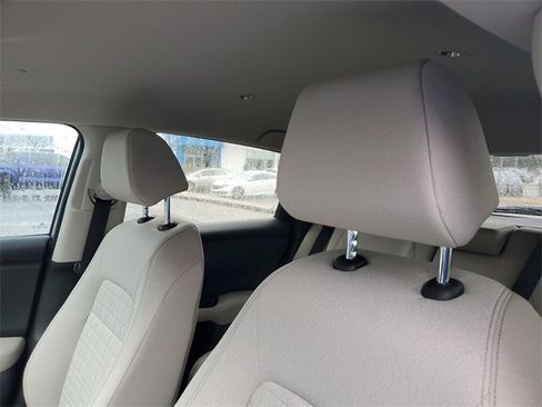 New 2026 Honda HR-V LX image 16