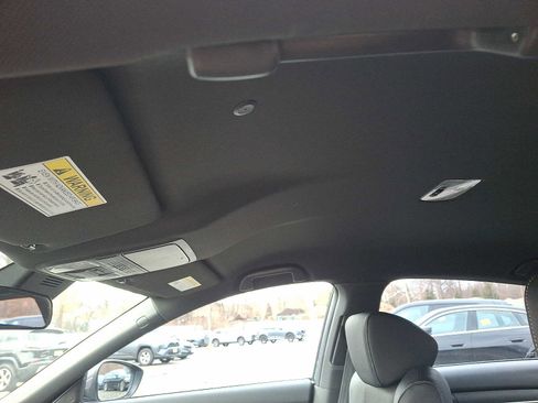 Used 2019 Honda Accord Sport image 14