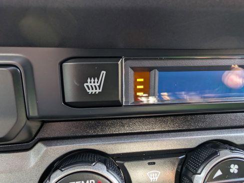 Used 2021 Toyota Tacoma TRD Off-Road w/ TRD Premium Off Road Package image 23