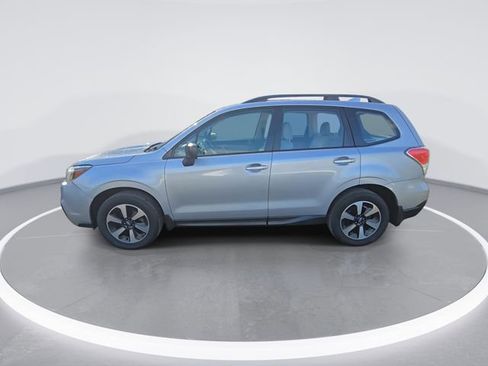 Used 2018 Subaru Forester 2.5i w/ Alloy Wheel Package image 5