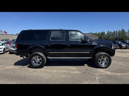 Used 2005 Ford Excursion Limited AWD/4WD image 4
