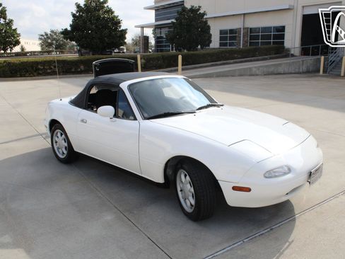 Used 1990 MAZDA MX-5 Miata image 21