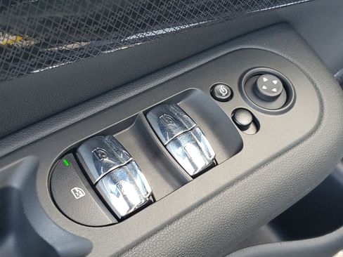 Used 2024 MINI Cooper Clubman S image 18