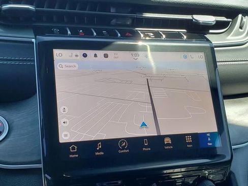 New 2024 Jeep Grand Cherokee L Limited w/ Black Appearance Package image 26