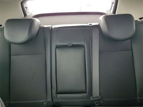 Used 2022 Buick Encore Preferred image 24