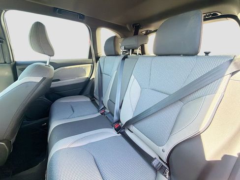 Used 2025 Subaru Forester Premium AWD/4WD image 24