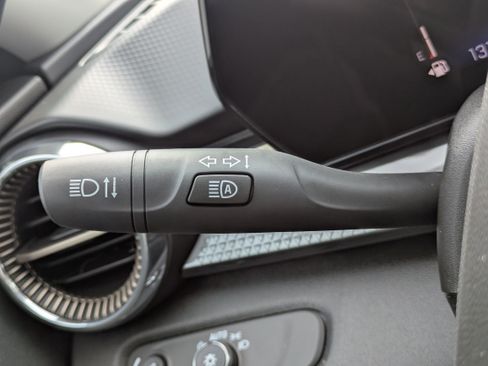 New 2026 Chevrolet Trax ACTIV w/ Sunroof Package image 18