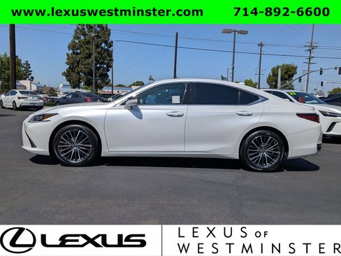 Certified 2023 Lexus ES 250 w/ Premium Package AWD/4WD image 12