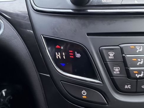 Used 2015 Buick Regal Premium image 17