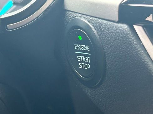 Certified 2020 Ford Escape SEL FWD image 40