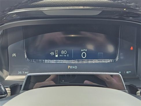 New 2025 Lincoln Corsair Reserve w/ Equipment Group 202A image 15