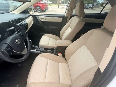 Used 2016 Toyota Corolla LE image 12