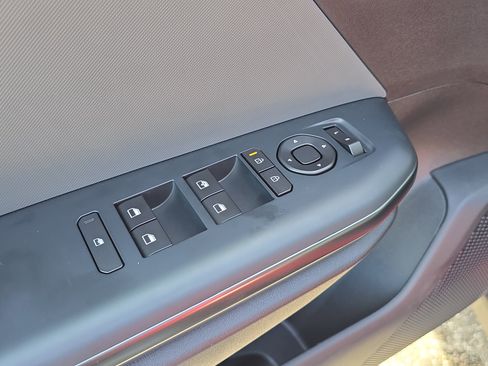 New 2025 Kia K4 LXS image 20