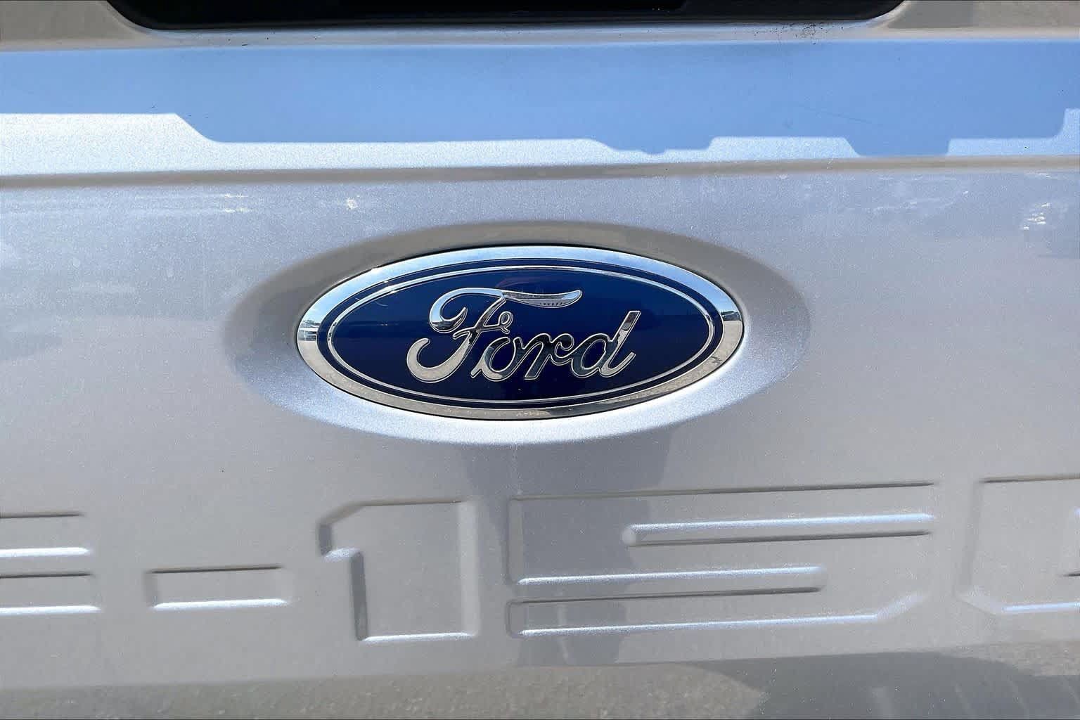 Used 2021 Ford F150 XL w/ Trailer Tow Package RWD image 10