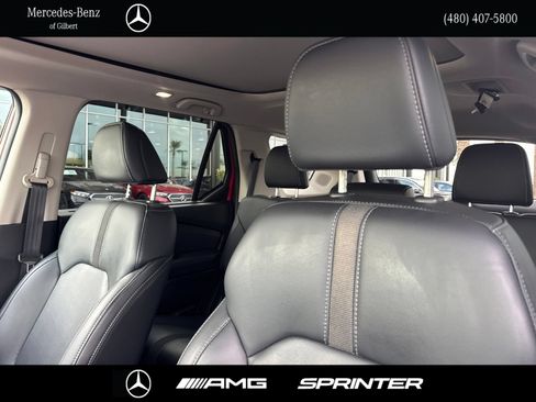 Used 2023 Honda Pilot Touring image 15