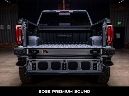 Used 2019 GMC Sierra 1500 AT4 w/ AT4 Premium Package image 8